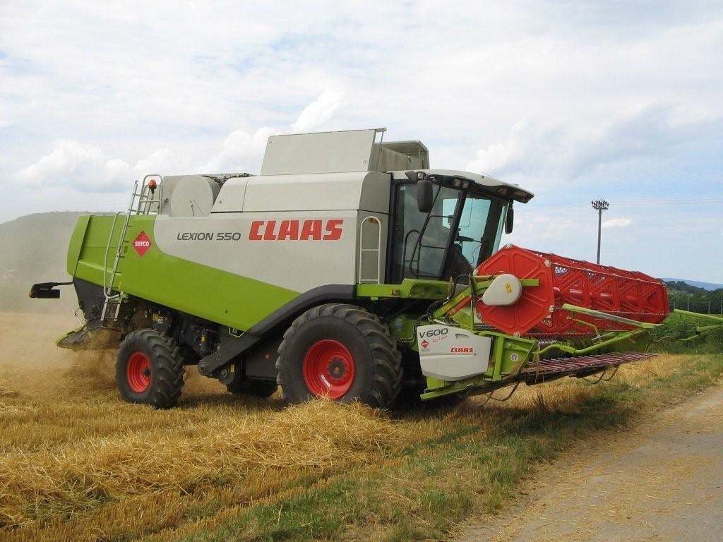 Гидравлика на комбайн CLAAS LEXION 550, CATERPILLAR C9 320 ch, 2006